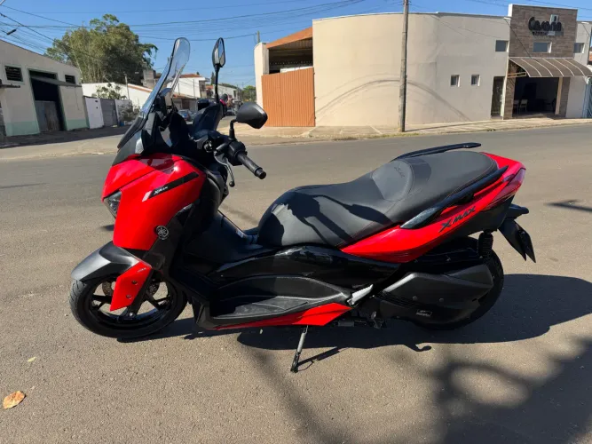 XMax 250 ABS