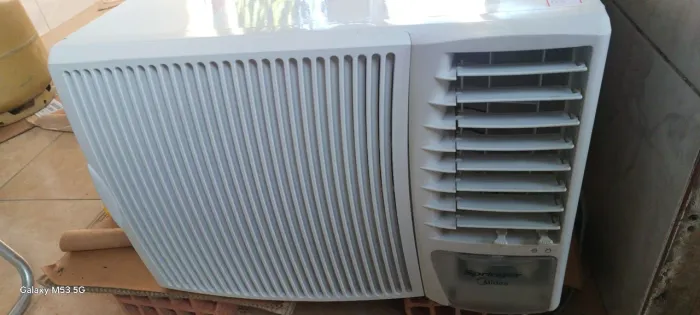 SPRINGER 18000BTUS 220V. OLX OU EM ATÉ 18X. PAGAMENTO SOMENTE NA ENTREGA,GARANTIA 90 dias.