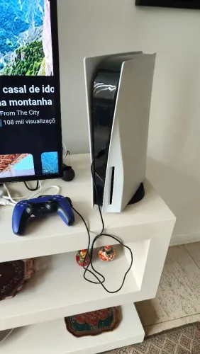PS5 fat com leitor de mídia + 1 controle