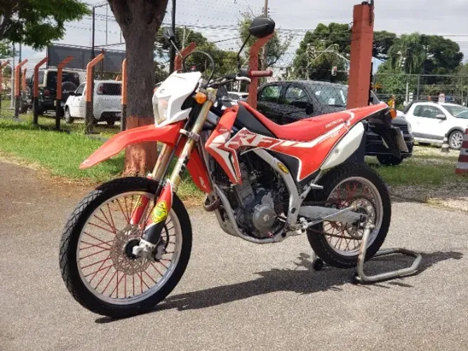 CRF 250L ( Emplacada ) Abaixo da Fipe