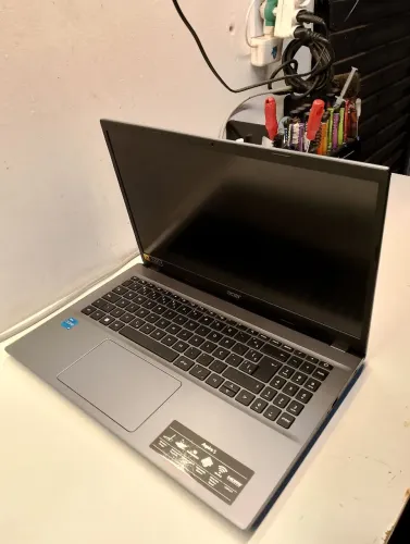 ? Acer Aspire 5 i5 12ª Geração | 8GB RAM | SSD 256GB | Estado de Novo 