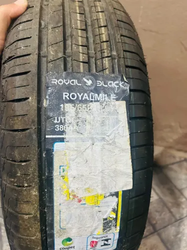 Pneu royalblack