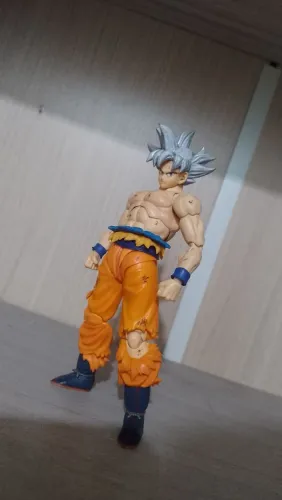 Goku ultra instinto Black hole