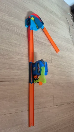 Acelerador pista hotweels