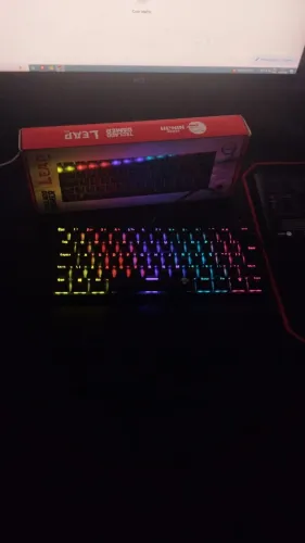 Teclado Mecânico Rgb Usb 60% Preto-Ninja Leap