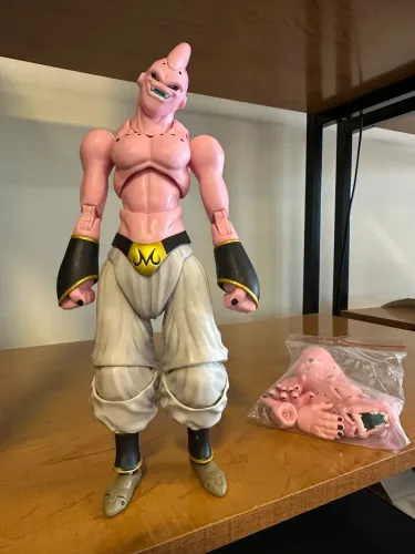 Super Boo Majin Boo bootleg estilo Sh Figuarts
