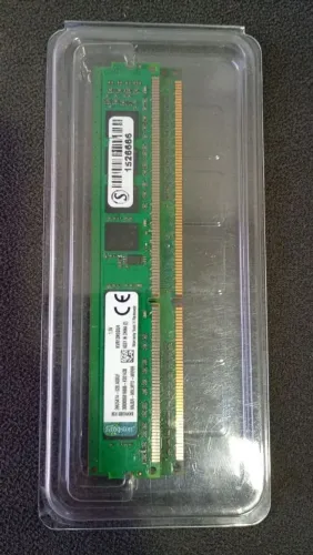 Memória RAM 4 gb ddr3 computador 