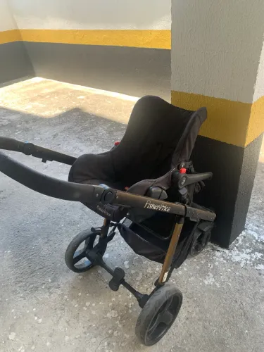 carrinho de bebê 
