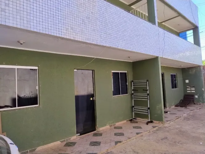Excelente Prédio com 6 Apartamentos - Renda R$4.200 - Guirra Planaltina DF