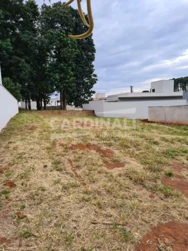 Terreno Condomínio em São Carlos