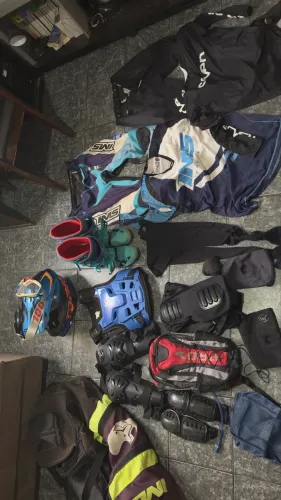 Kit motocross