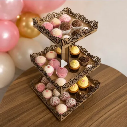 Torre porta Doces MDF brigadeiro beijinho