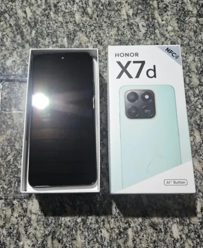 Honor X7d Octacore 2.4Ghz, 8GB de RAM, 256GB Interno Android 15 MagicOS