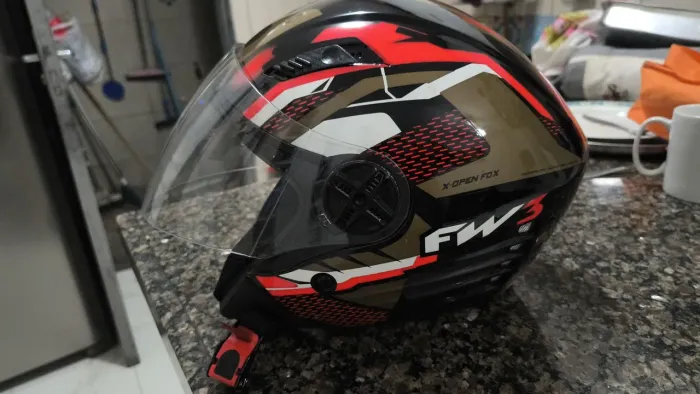 Capacete FW3 X-Open Up Fox, desapego 