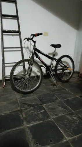 Bicicleta (Para Criança até 12 anos +ou-)