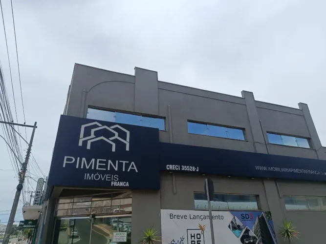 COMODO COMERCIAL Excelente Localização para locação em Franca - SP