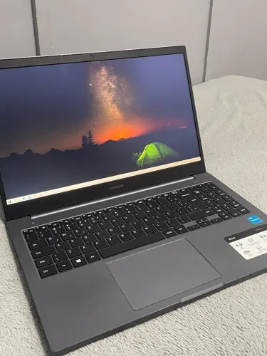 Notebook quase não usado. Aceito negociar