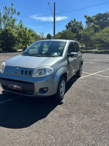 Fiat Uno Vivace/rua 1.0 EVO Fire Flex 8V 5P 2012