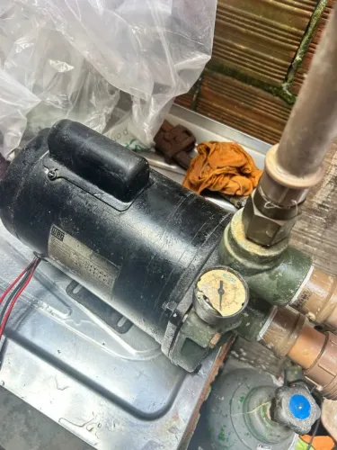 Bomba elétrica WEG