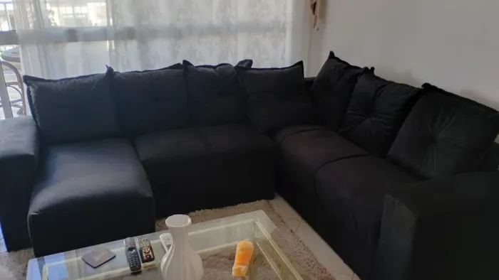 Sofa L bem conservado
