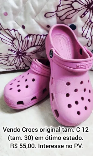 Vendo Crocs original tamanho 30 (C12), em bom estado.