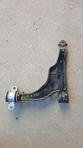 Balança Dianteira Direita Fiat Ducato Original