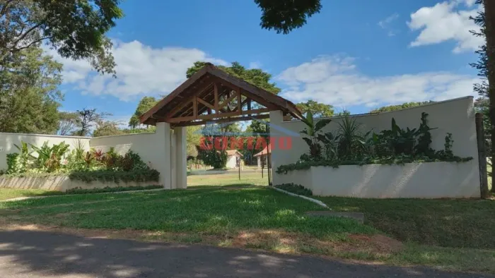 Chácara para Alugar em São Carlos - Conforto e Natureza