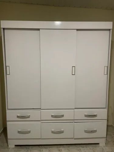 Guarda roupa de correr