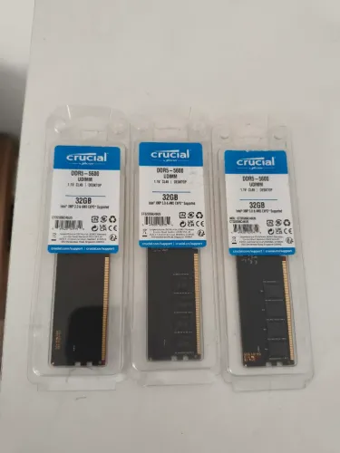 (Novo Lacrado) Memória RAM DDR5 32GB 1x32GB Crucial 5600 10 anos garantia