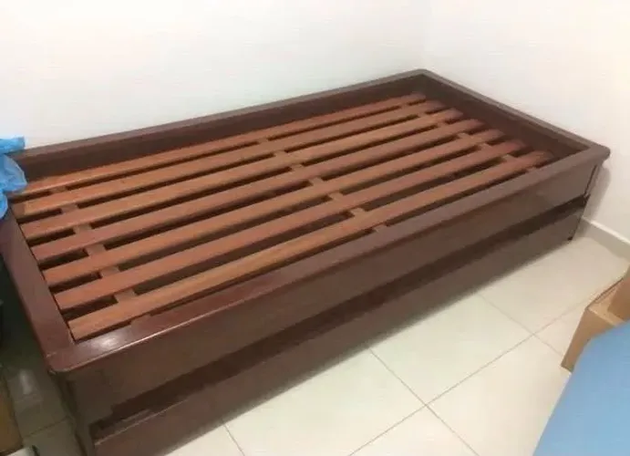Cama mogno