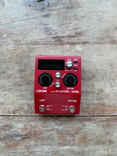 Pedal Boss RC-10R Rhythm Loop Station - Estado de Novo (Com Fonte)