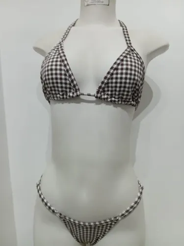 Moda praia Feminina