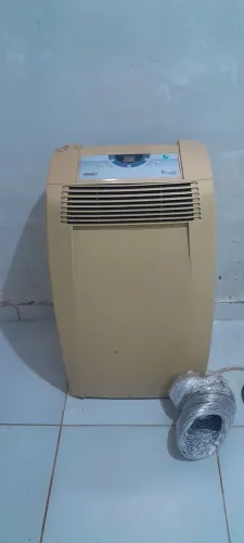 Ar-condicionado portátil 12 mil btus