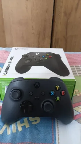 Controle de Xbox series seminovo + kit duracell seminovo
