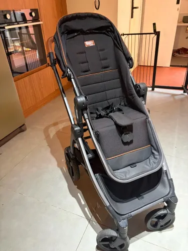 Carrinho, Bebê Conforto e Moisés num só produto. Importado PegPerego