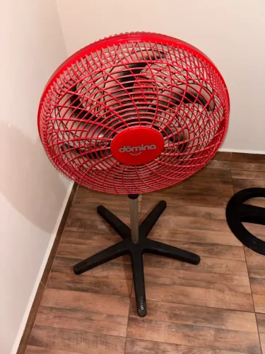 Ventilador de Coluna Dômina - Funcionando Perfeitamente