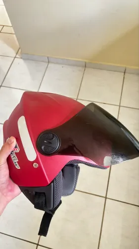 CAPACETE NOVO