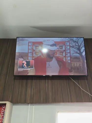 Tv Semp Roku smart 43p