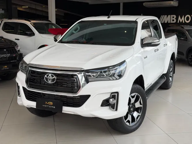 Toyota Hilux CD SRV 4X4 2.8 TDI Diesel Aut. 2017