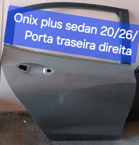 onix plus sedan 20/26/ porta traseira direita