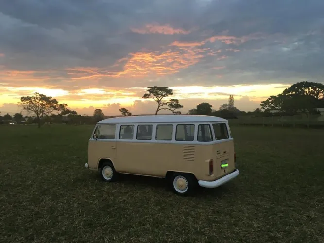 Volkswagen Kombi Furgão 1989