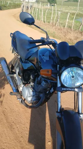Vendo fan 150 2012