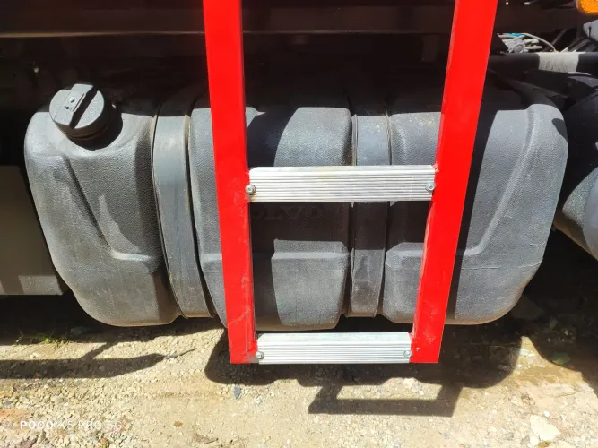 Vendo Tanque Combustível original Volvo