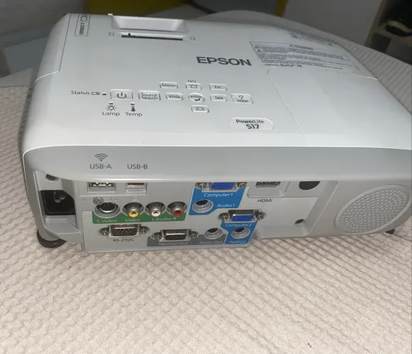 Data Show Epson PowerLite S17 