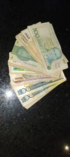 Lote com 100 Cédulas antigas
