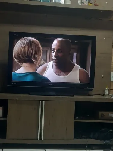 Vendo uma tv Toshiba