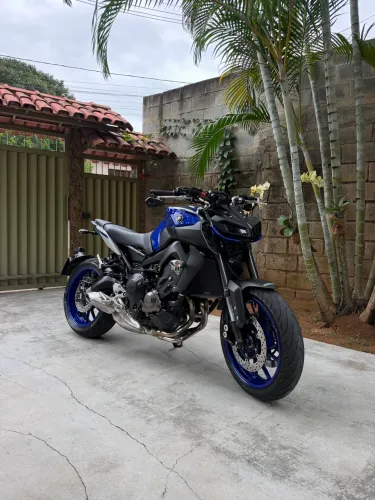 YAMAHA MT-09 2020