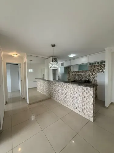 Apartamento 2 quartos com suíte no Centro de Lauro de Freitas Condomínio Maré Nostrum (SA)