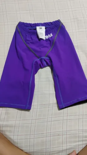 VENDO TRAJE DE NATAÇÃO ARENA TAM 26 BR