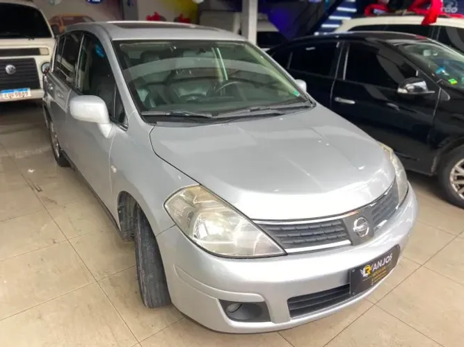Nissan Tiida SL 1.8/1.8 Flex 16V Aut. 2008